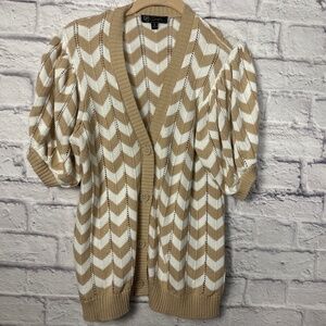 Preppy Chevron Puff-Sleeve Knit Cardigan with a retro vibe – Size S